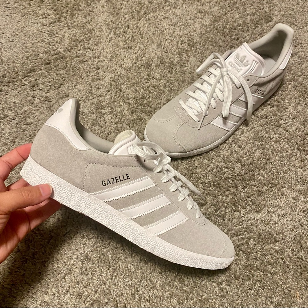ADIDAS ORIGINALS WOMEN’S GRAND COURT ALPHA SNEAKERS GREY/WHITE